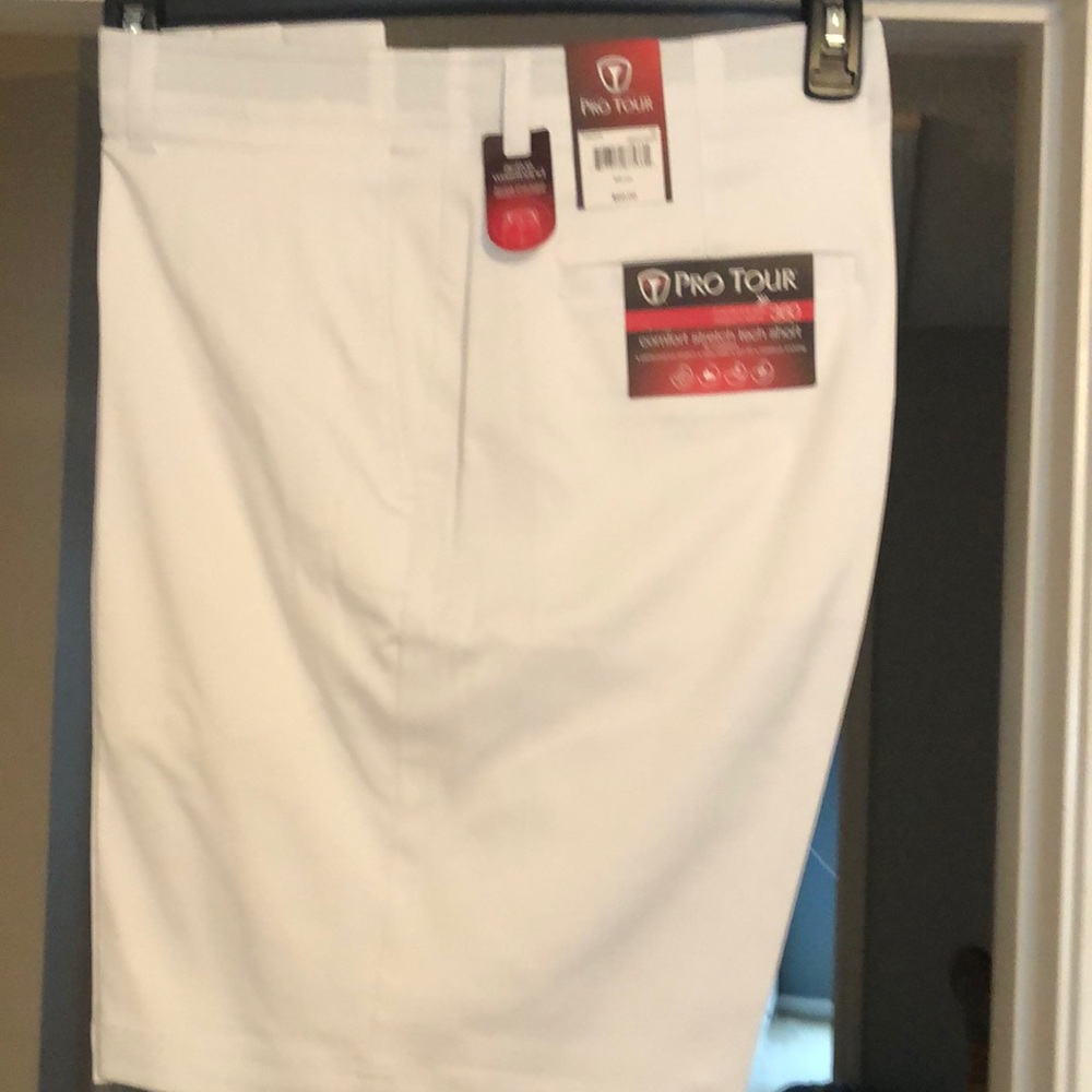 Brand New XL pro tour shorts never worn